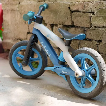 Lara Free Parking Skadarlija * Βελιγράδι
